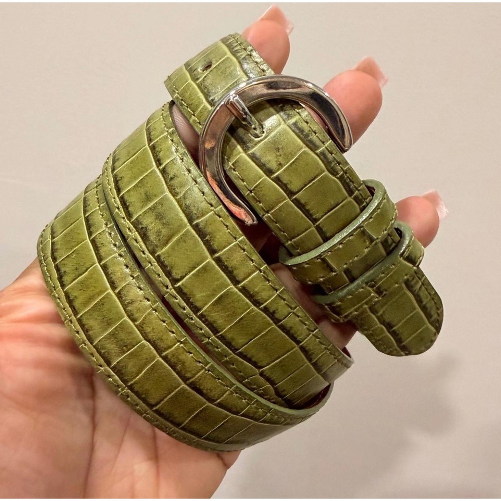 Casual Corner Belt Womens Sz. Small Green Croc Embossed Leather Made in Italy